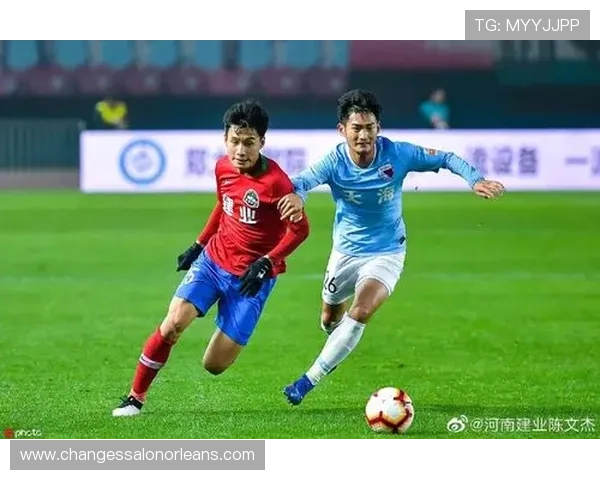 拉波尔特在利雅得新月表现稳健,防守端持续提升 拉波尔特在利雅得新月表现稳健,防守端持续提升